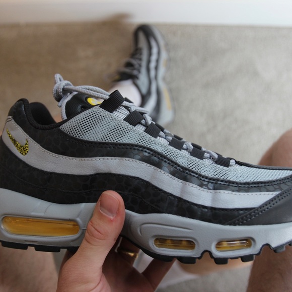 Nike Other - Nike Air Max 95 Safari Reflective Off Noir